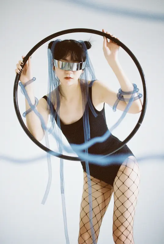 [YITUYU艺图语]2025.03.03 下坠升起 琴子 - 艺图语