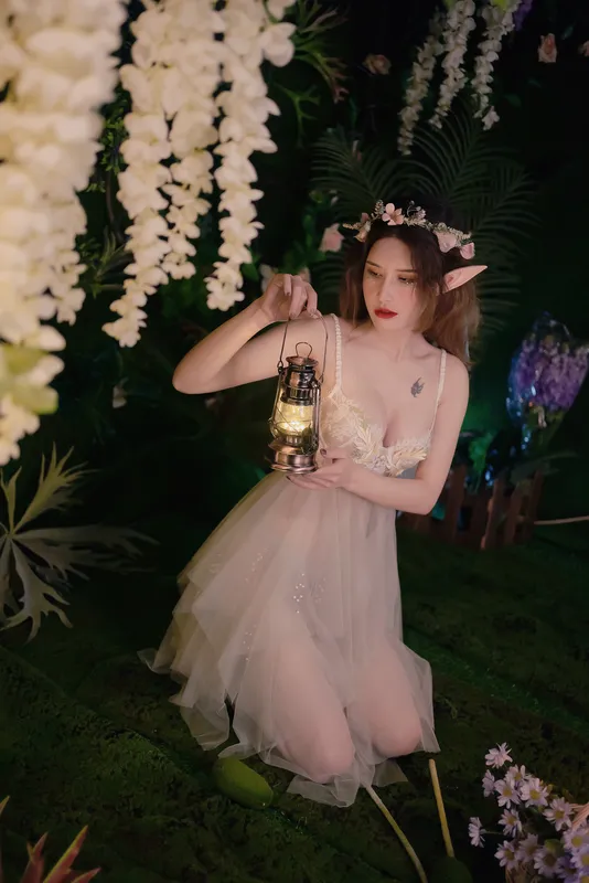 精灵隐藏 - 鹿八岁baby