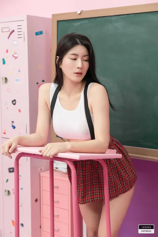 Leehee Express – LEHF-171 - Min.E (민이)